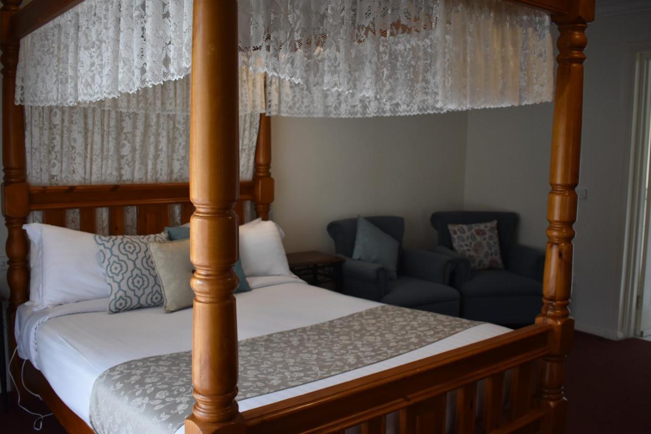 Sanctuary House Resort Motel Гілсвілл Екстер'єр фото